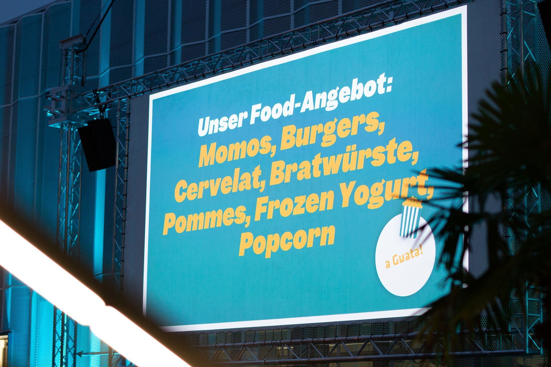 Openair-Kino INTEGRA LED Wand